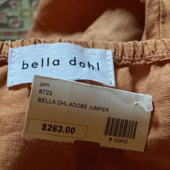 Bella Dahl Halter Wrap Neck Jumpsuit Cropped Leg Jumper NWT - Picture 6 of 6